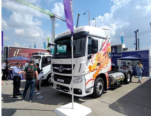 Is the road to exporting commercial vehicles still feasible